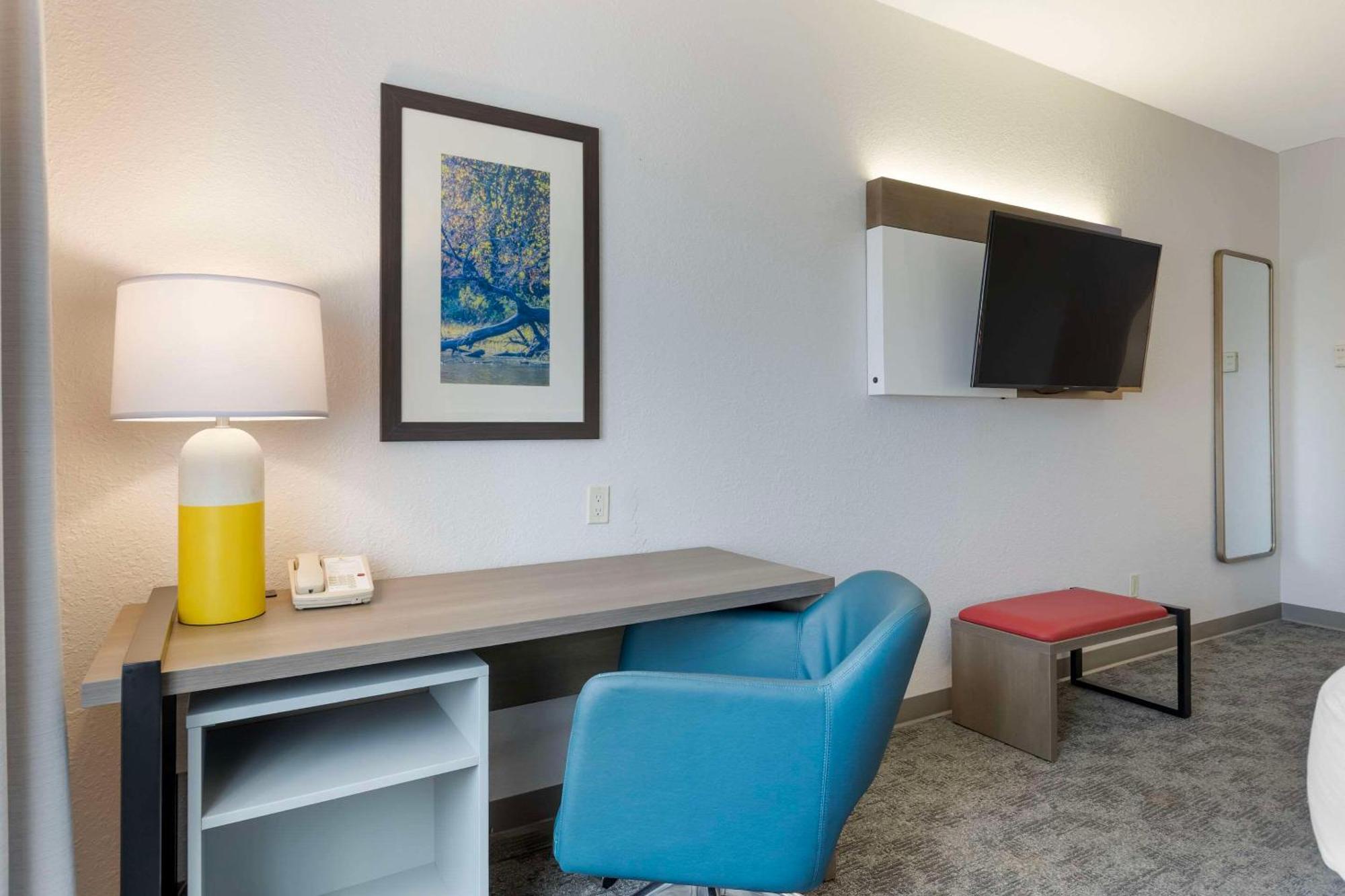 Comfort Inn & Suites Davenport - Quad Cities Екстериор снимка
